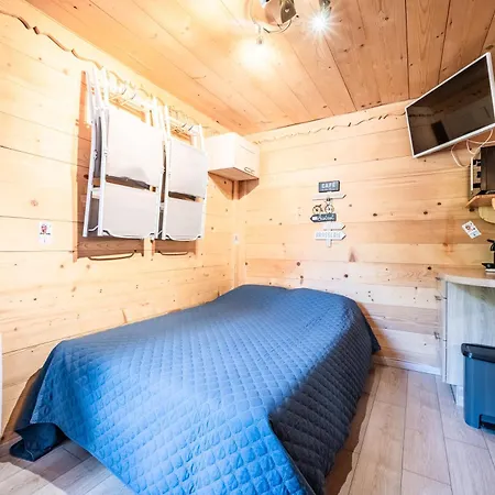 Appt Bien Agence, Bien Place-chatel アパート *