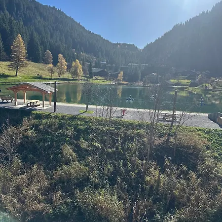 Appt Bien Agencé, Bien Placé-châtel